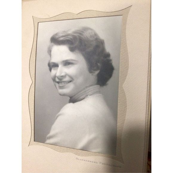 1930’s Photos Photography Pretty Women 7.5” x 10.5” - Picture 4 of 7